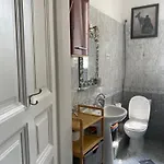 公寓 Oasis One Bedroom For Renting *