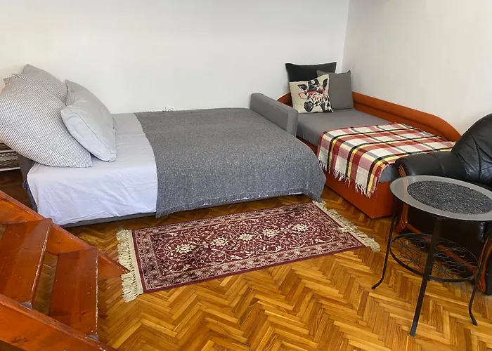 Oasis One Bedroom For Renting Apartman